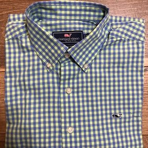 Vineyard Vines Classic Fit Button Down Shirt